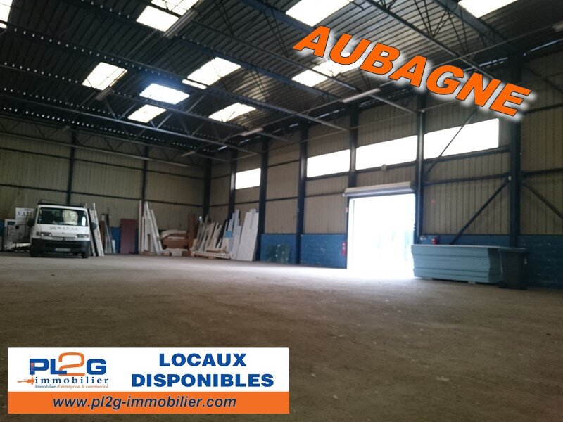 Local activité à louer à Aubagne