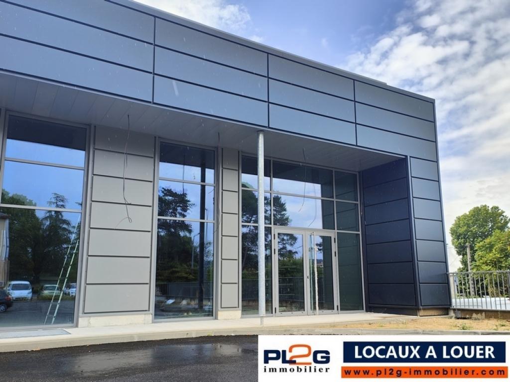 Locaux neufs à louer à Manosque en zone commerciale