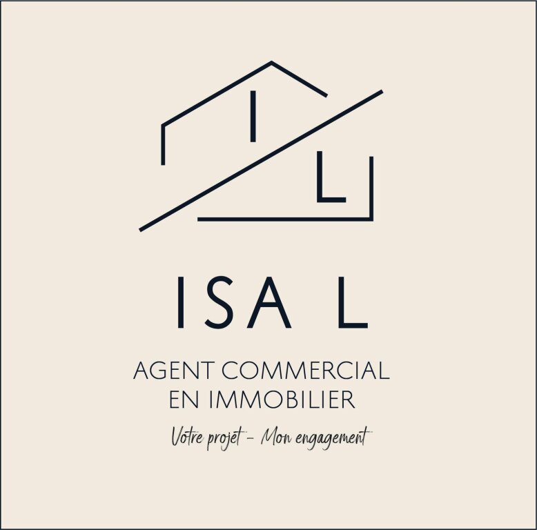 ISA L : l'immobilier résidentiel haut de gamme dans le Var, avec la précision d'une professionnelle du terrain