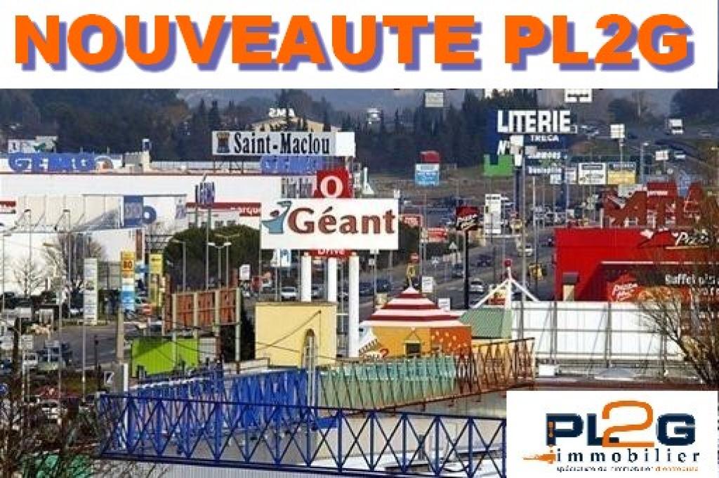 Terrain à vendre à Plan de Campagne idéal pour implantation commerce