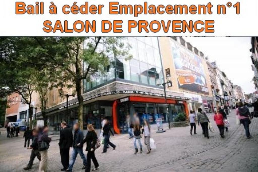 Local commercial n°1 à louer à Salon de Provence avec parking