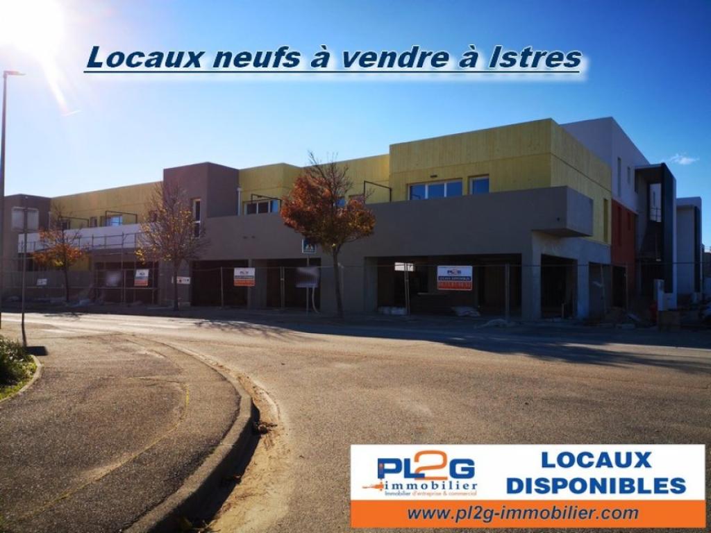 Local commercial à vendre à Istres dans un immeuble neuf