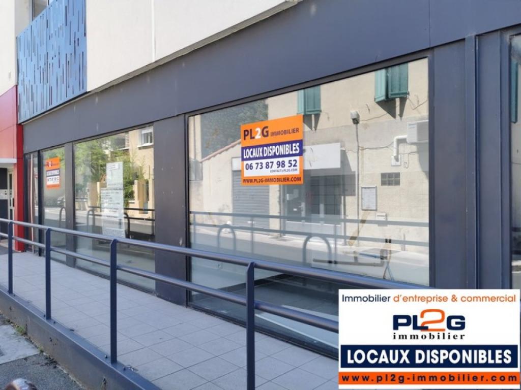 Local commercial à vendre en centre ville à Istres