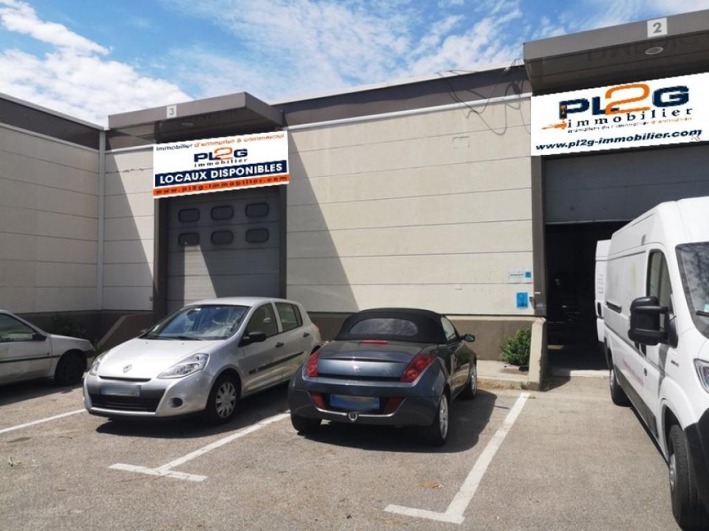 Entrepôt à louer à Marseille avec bureaux