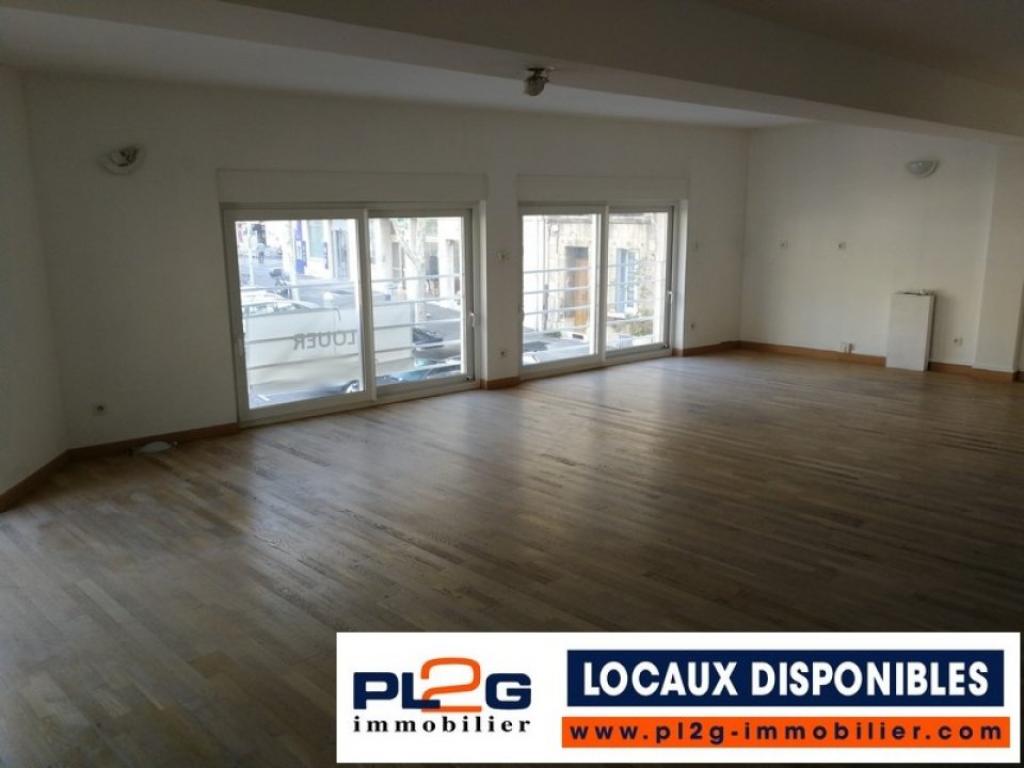 Bureau à louer à Salon de Provence 135m²