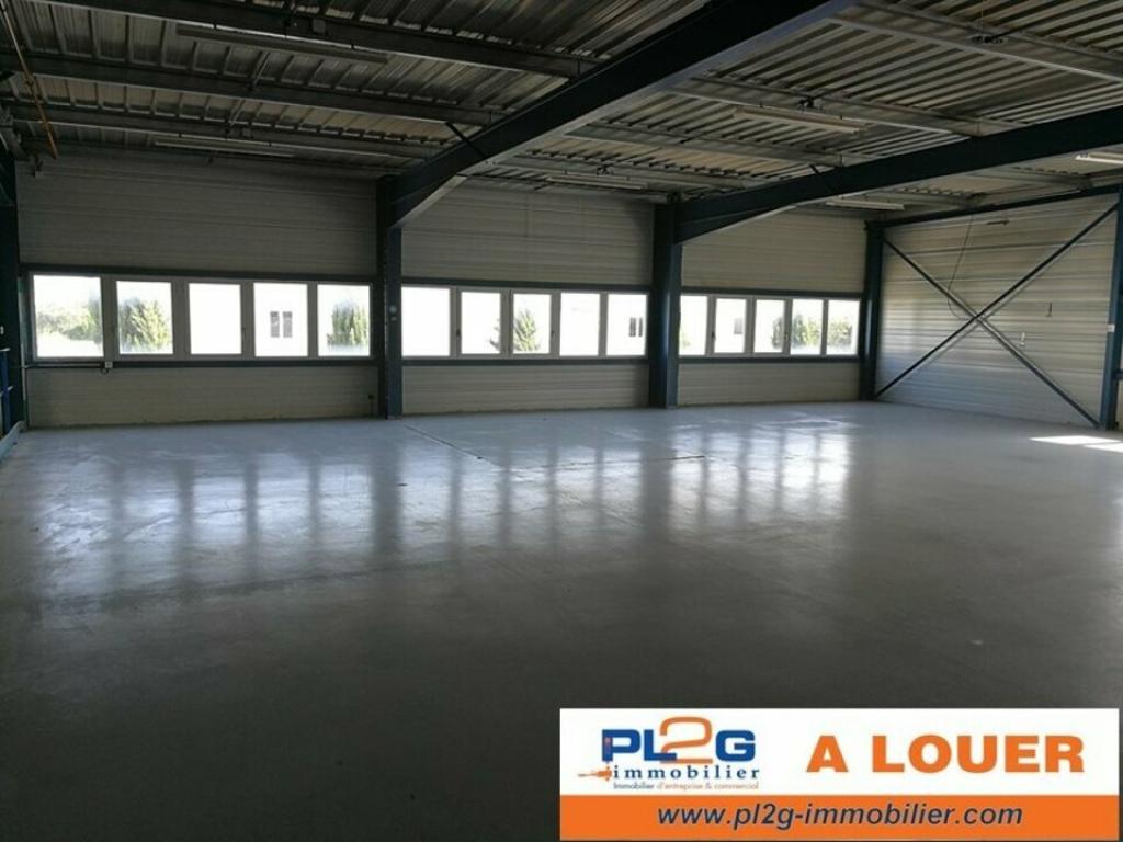 Bureau à louer à Pertuis avec parking