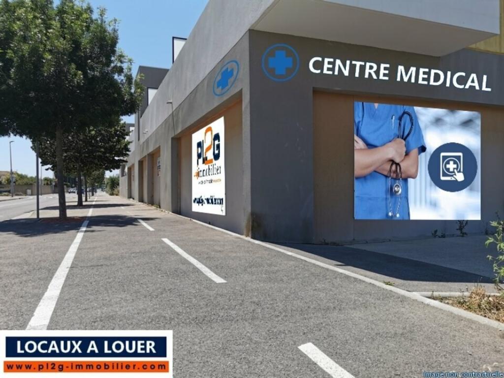 Locaux à louer à Istres en pied d'immeuble