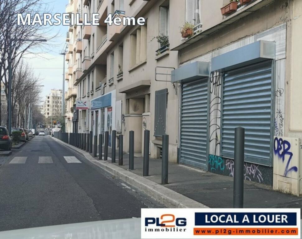 Local à louer face tramway Marseille 13004 57m²