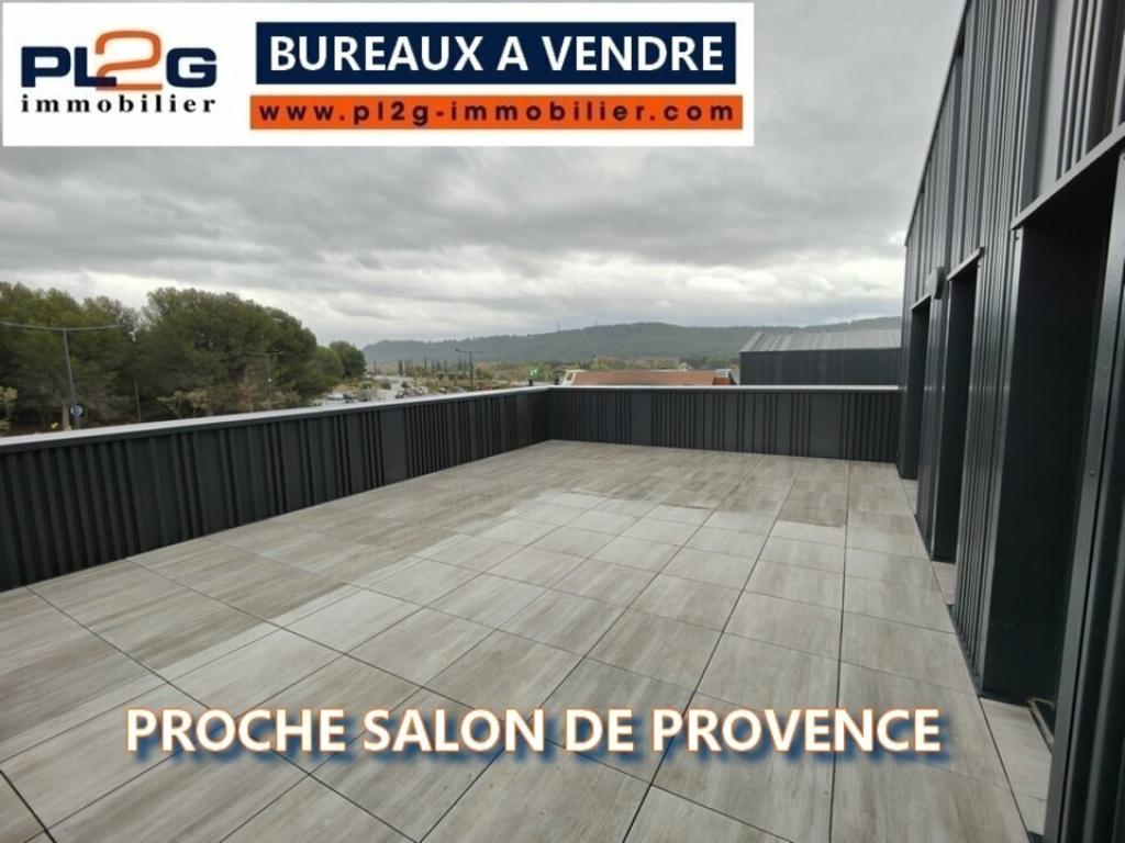 Bureau 80m² à vendre proche Salon de Provence avec parking