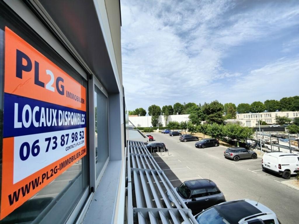 Murs à la vente à Mansoque idéal profession libérale