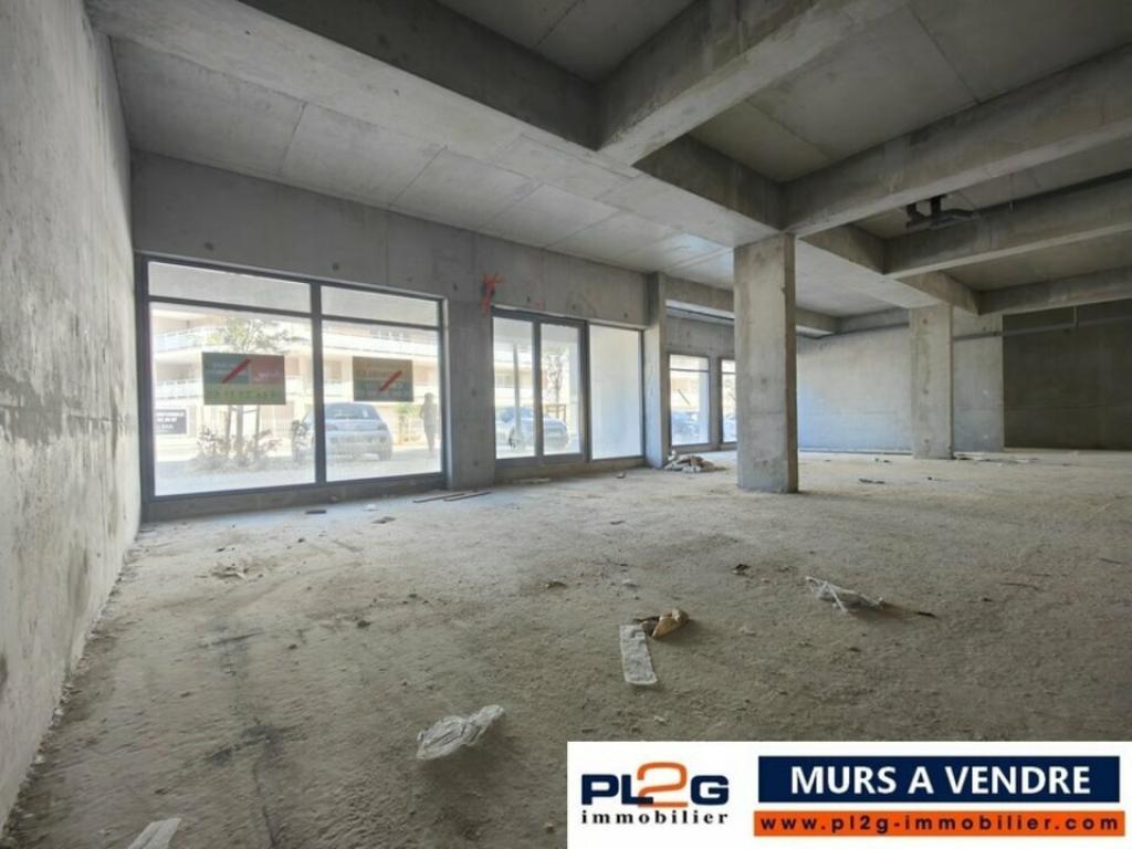 Local commercial neuf à vendre proche Avignon