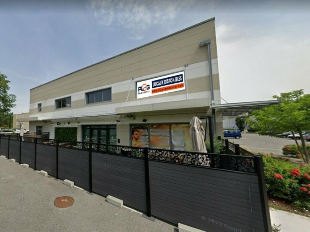 Murs à la vente à Mansoque idéal profession libérale
