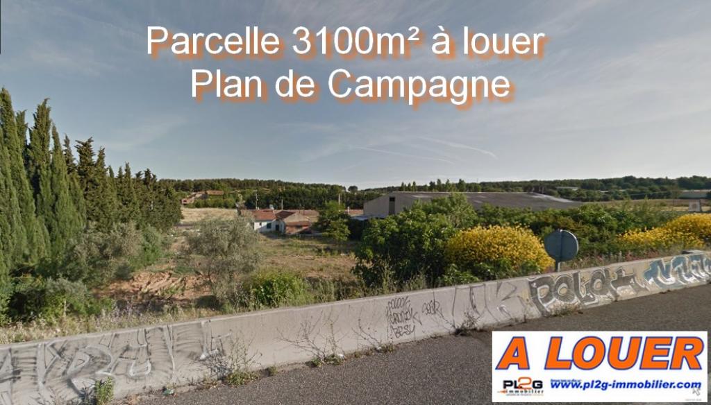 Location terrain avec bureau et hangar à Plan de Campagne